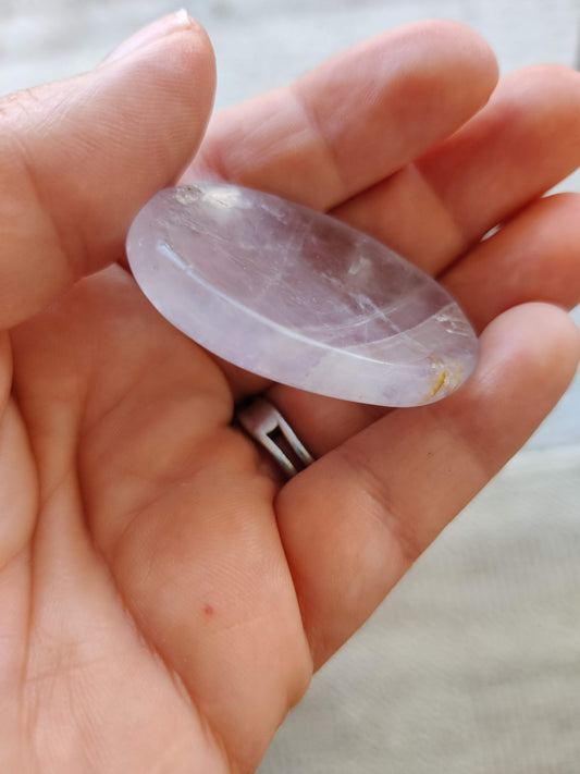 Sorgenstein aus Amethyst- Trost und Daumensteine zur Beruhigung
