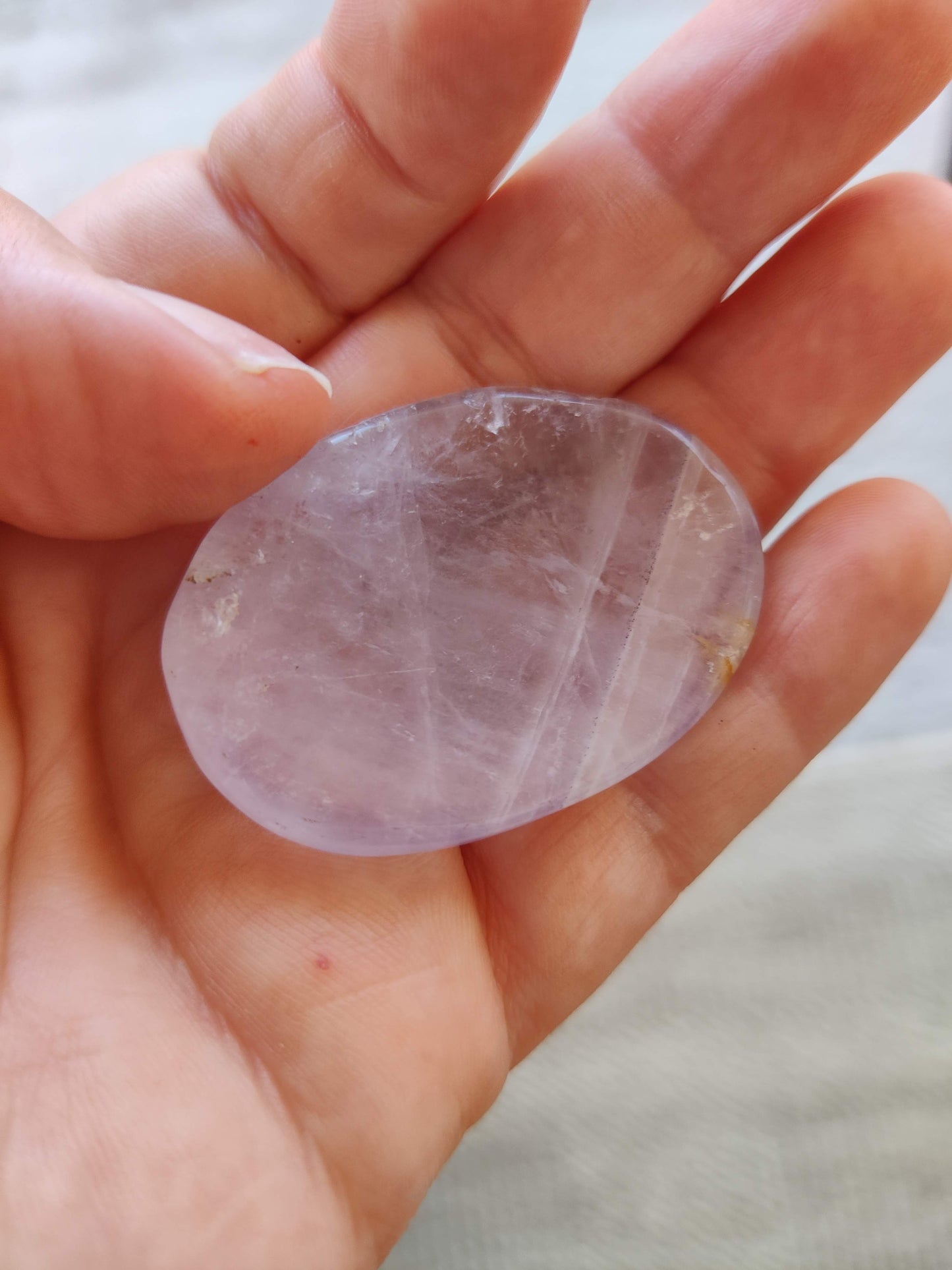 Sorgenstein aus Amethyst- Trost und Daumensteine zur Beruhigung