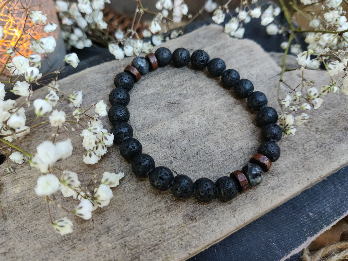 WildSoul – das Lavastein-Armband mit grauen & braunen Perlen