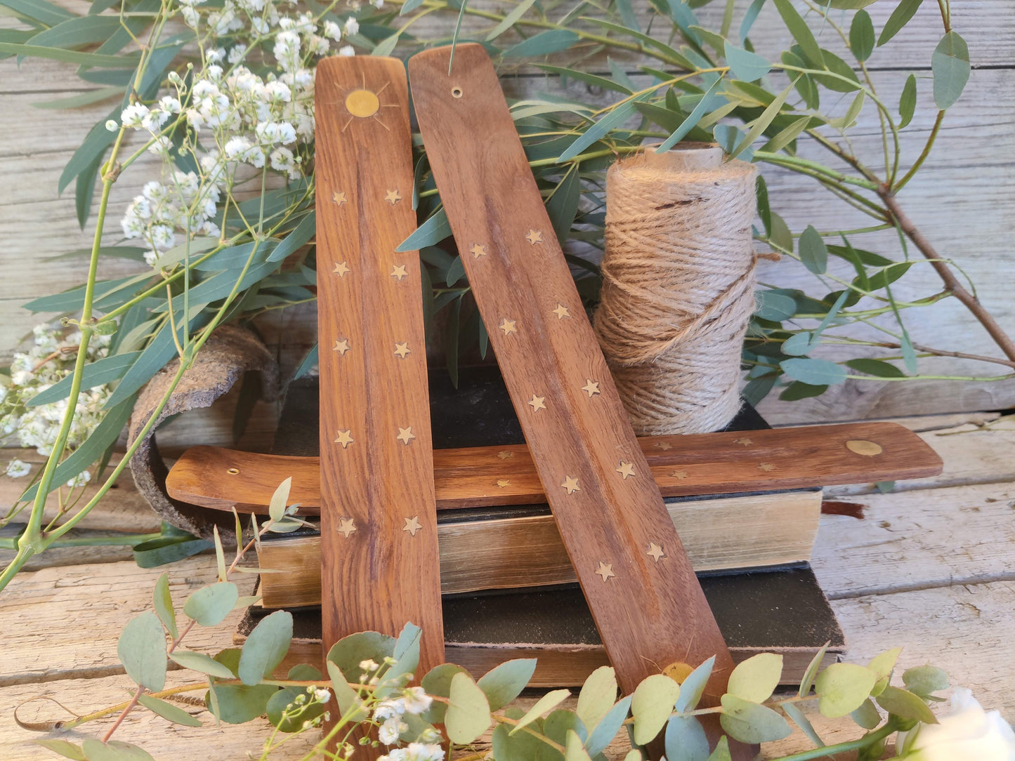 Räucherstäbchenhalter mit Sonne & Sternen