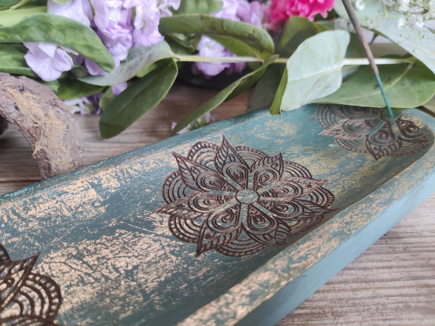 Mandala Räucherstäbchenhalter mit Türkis-Goldverzierung