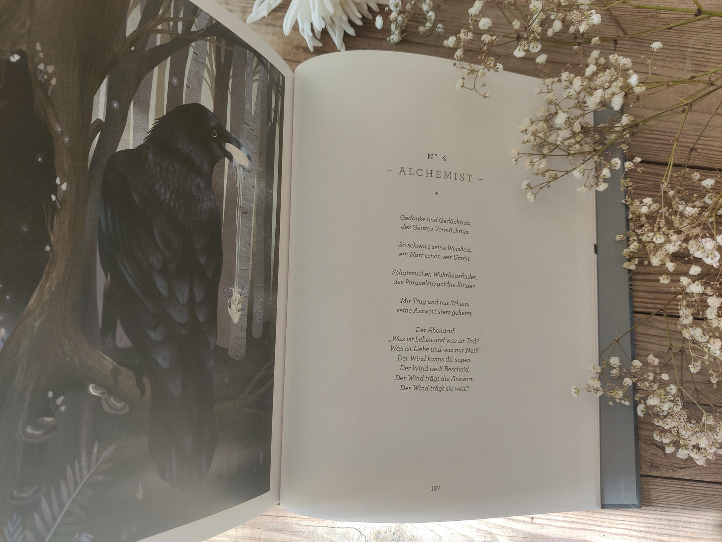 Buch "Magische blaue Stunden" – Mythen, Bräuche und Naturverbundenheit erleben