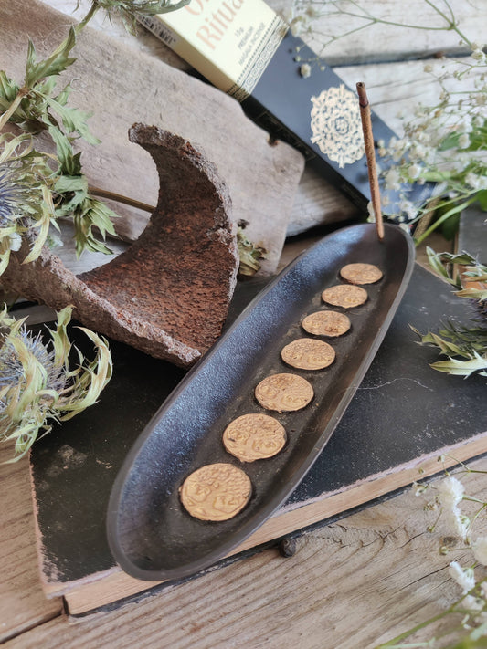 Räucherstäbchenhalter: Lebensbaum – Ein Must-Have für deine Wohlfühloase