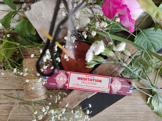 Satya Räucherstäbchen: Meditation – Der Duft der stillen Achtsamkeit