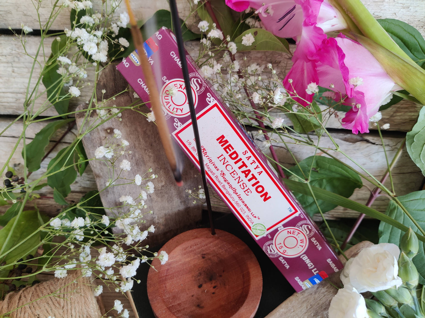 Satya Räucherstäbchen: Meditation – Der Duft der stillen Achtsamkeit