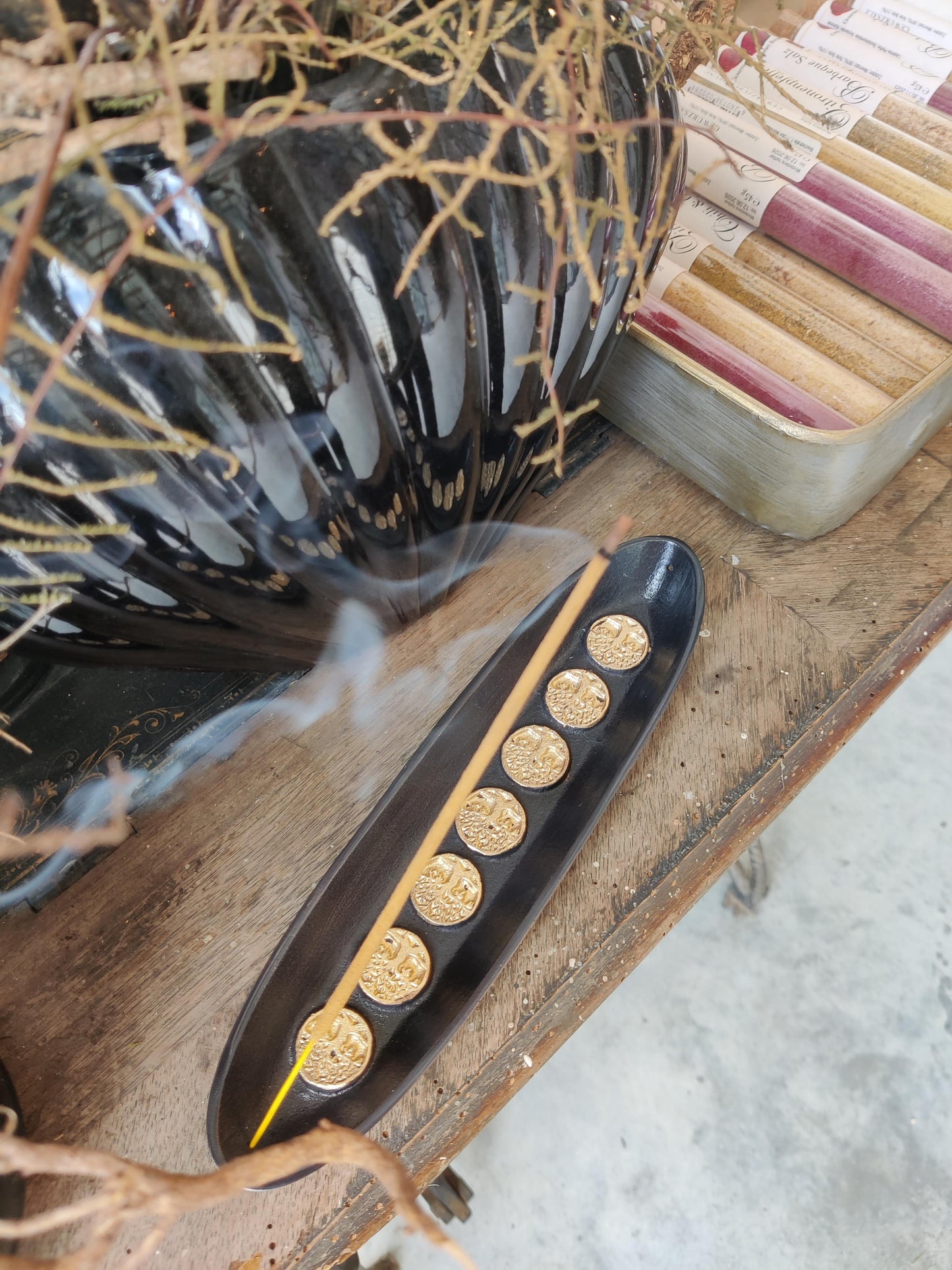 Räucherstäbchenhalter: Lebensbaum – Ein Must-Have für deine Wohlfühloase