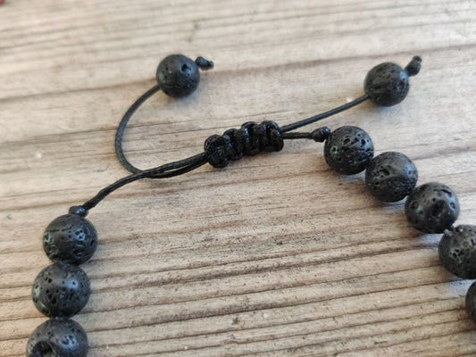 SoulColors – Chakra Armband mit Lavasteinen & verstellbarer Länge