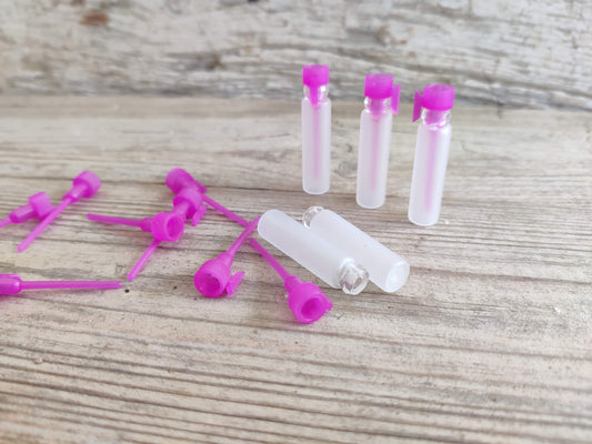 Milky Kiss – 1ml Probeflasche aus gefrostetem Glas mit pinkem Verschluss