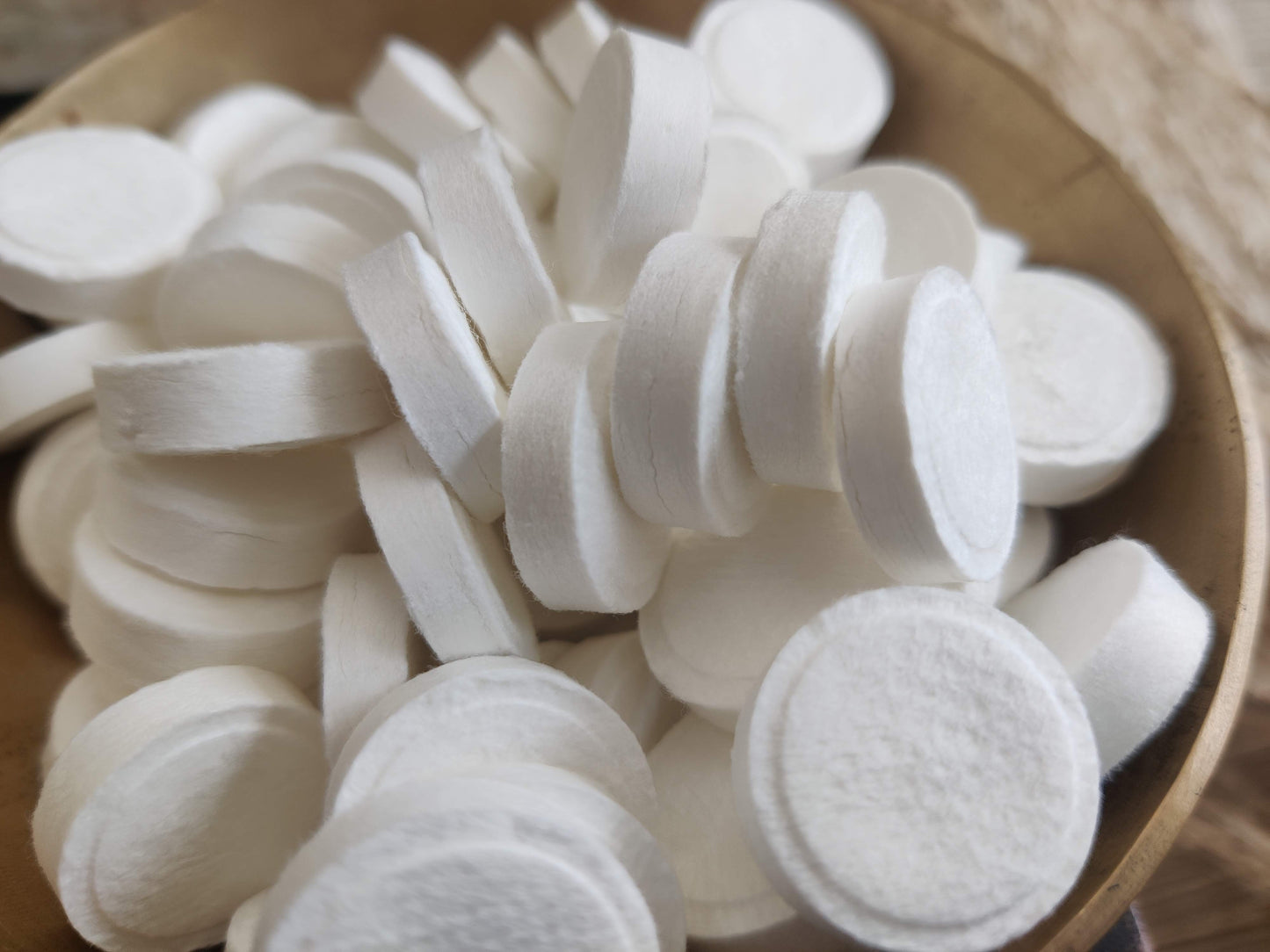 AromaTuch – Gepresstes Mini-Handtuch für Wellness & unterwegs