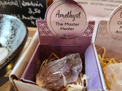 Heilsteine in kleiner Box - Amethyst, Bergkristall, Rosenquarz und Aquamarin