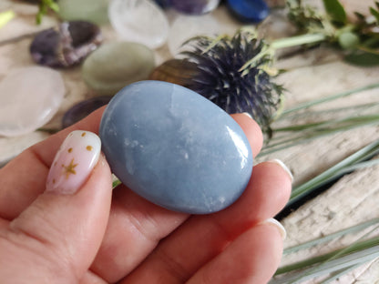 Sorgenstein Angelit - Trost und Daumensteine zur Beruhigung