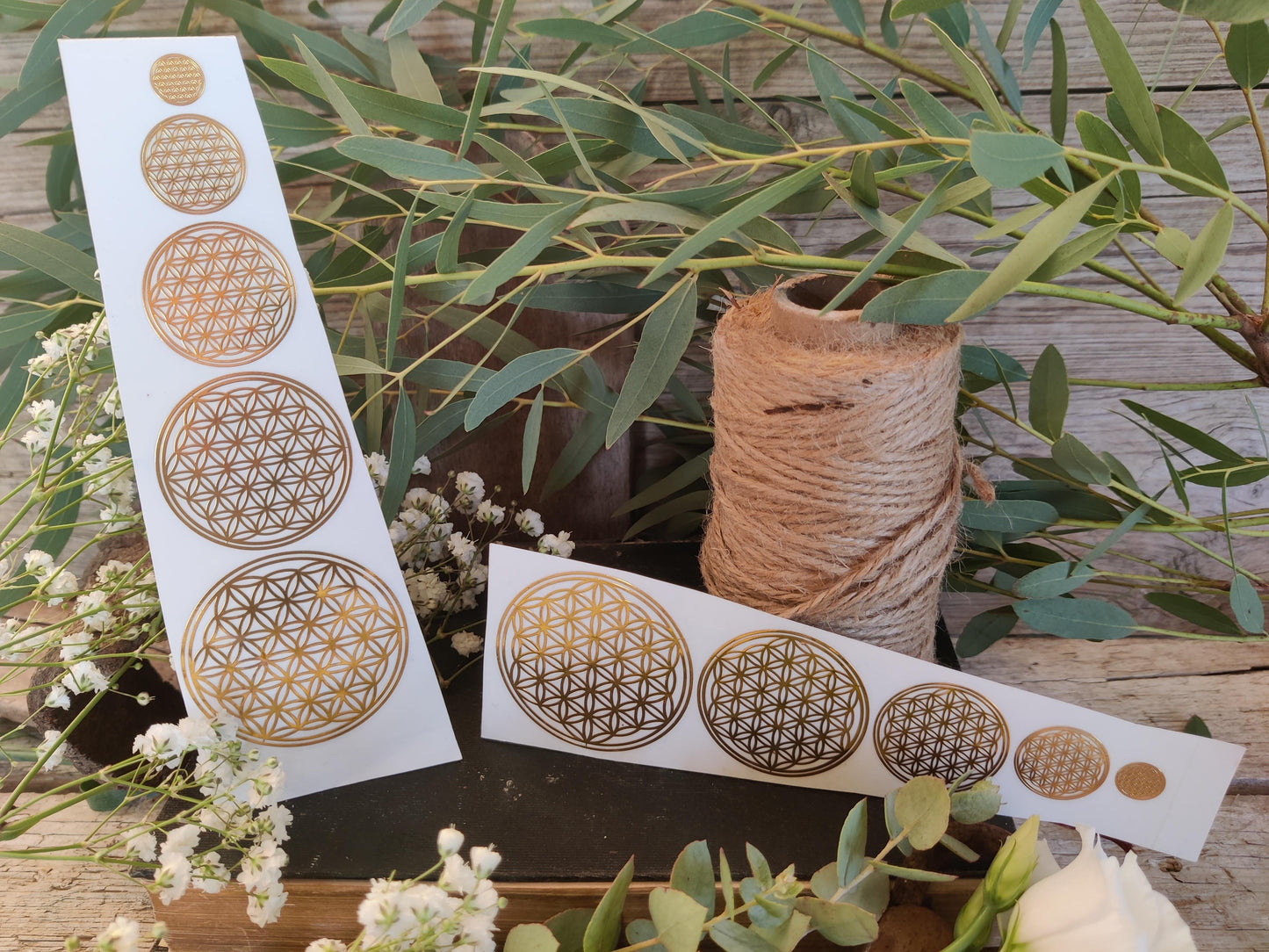 Goldene Aufkleber „Blume des Lebens“ – stylisch, robust & vielseitig