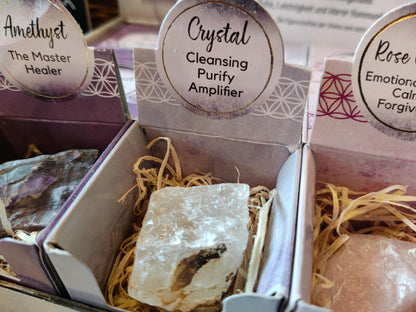 Heilsteine in kleiner Box - Amethyst, Bergkristall, Rosenquarz und Aquamarin