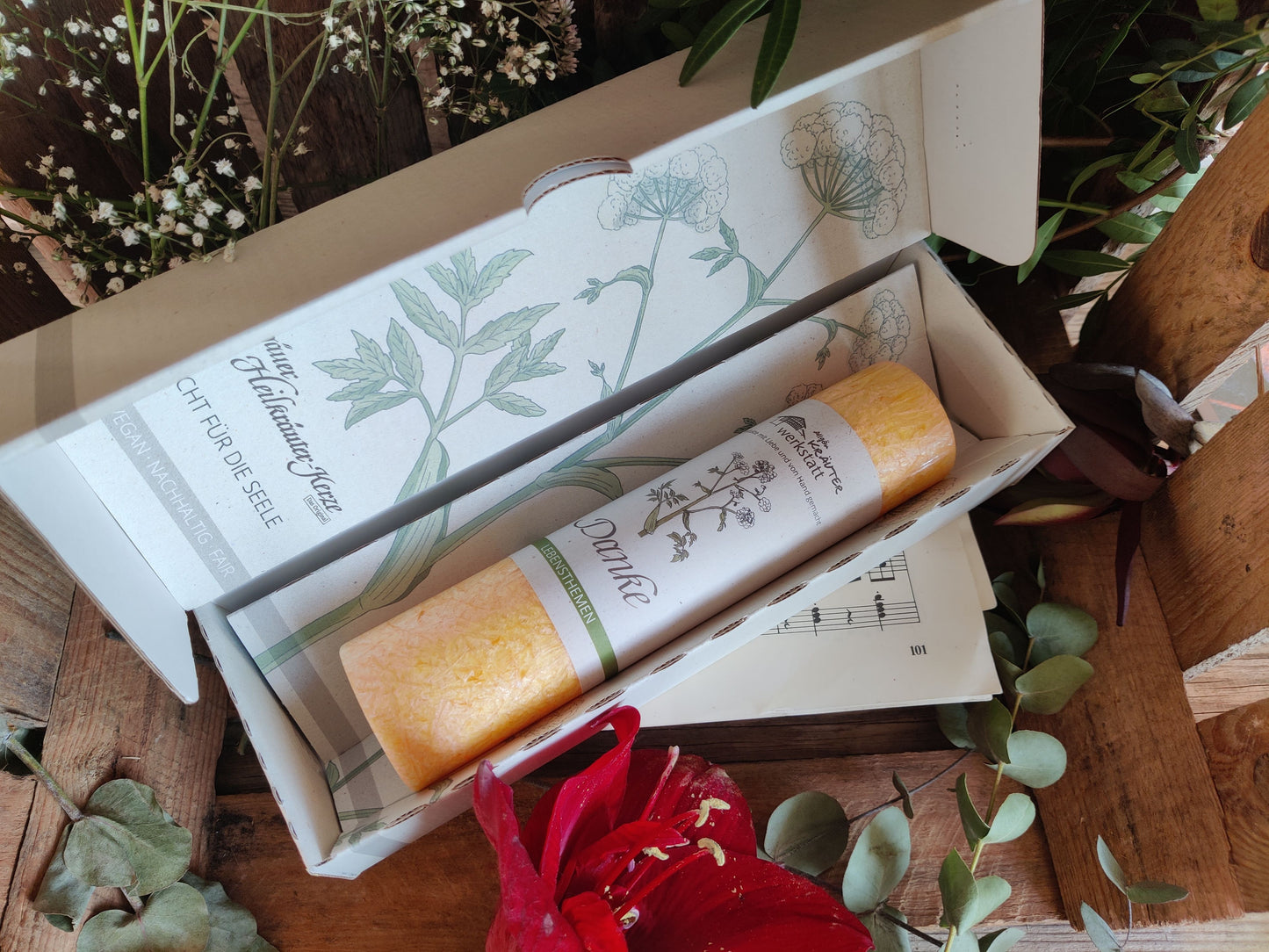 Geschenkboxen für die Allgäuer Heilkräuter Kerzen