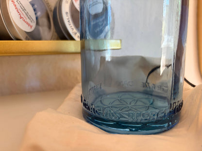 Wasserkaraffe „Om“ – Harmonie trifft pure Energie