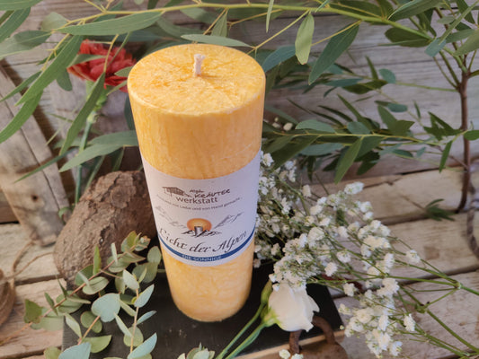 Duftkerze: Licht der Alpen „Die Sonnige“
