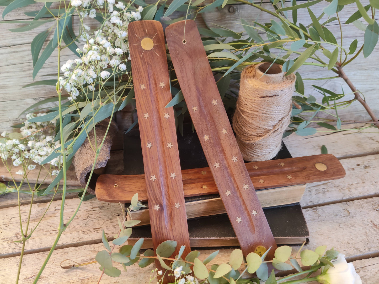 Räucherstäbchenhalter mit Sonne & Sternen