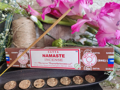 Satya Räucherstäbchen: Namaste – Der Duft der Verbundenheit