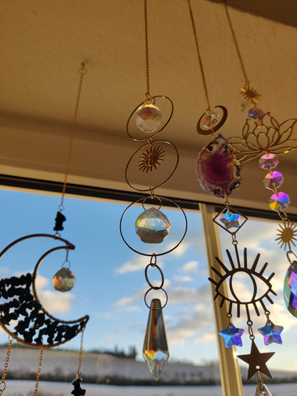 Verschiedene Sonnenfänger – eine süsse Fensterdeko