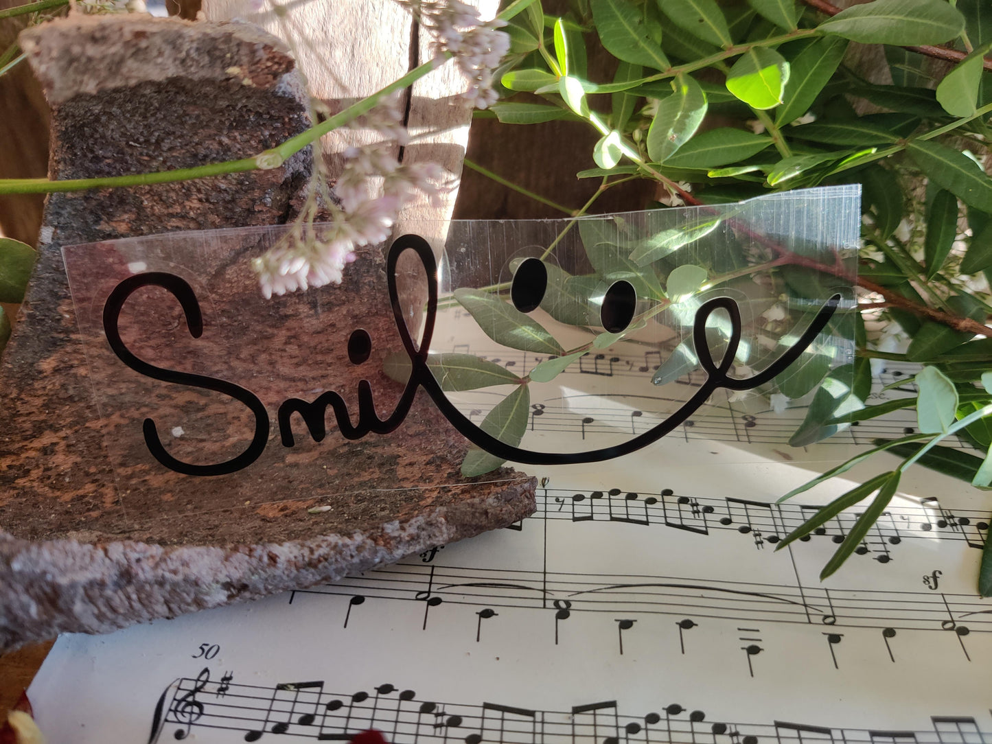 Vinyl-Aufkleber „Smile“ – ein kleines Lächeln für jede Wand & jedes Fahrzeug