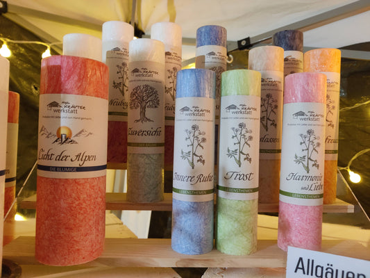 Geist der Bäume: ZUVERSICHT - eine Allgäuer Heilkräuterkerze