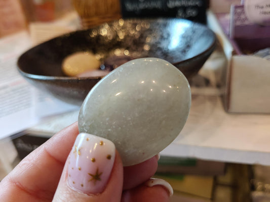 Sorgenstein aus Grünem Aventurin- Trost und Daumensteine zur Beruhigung