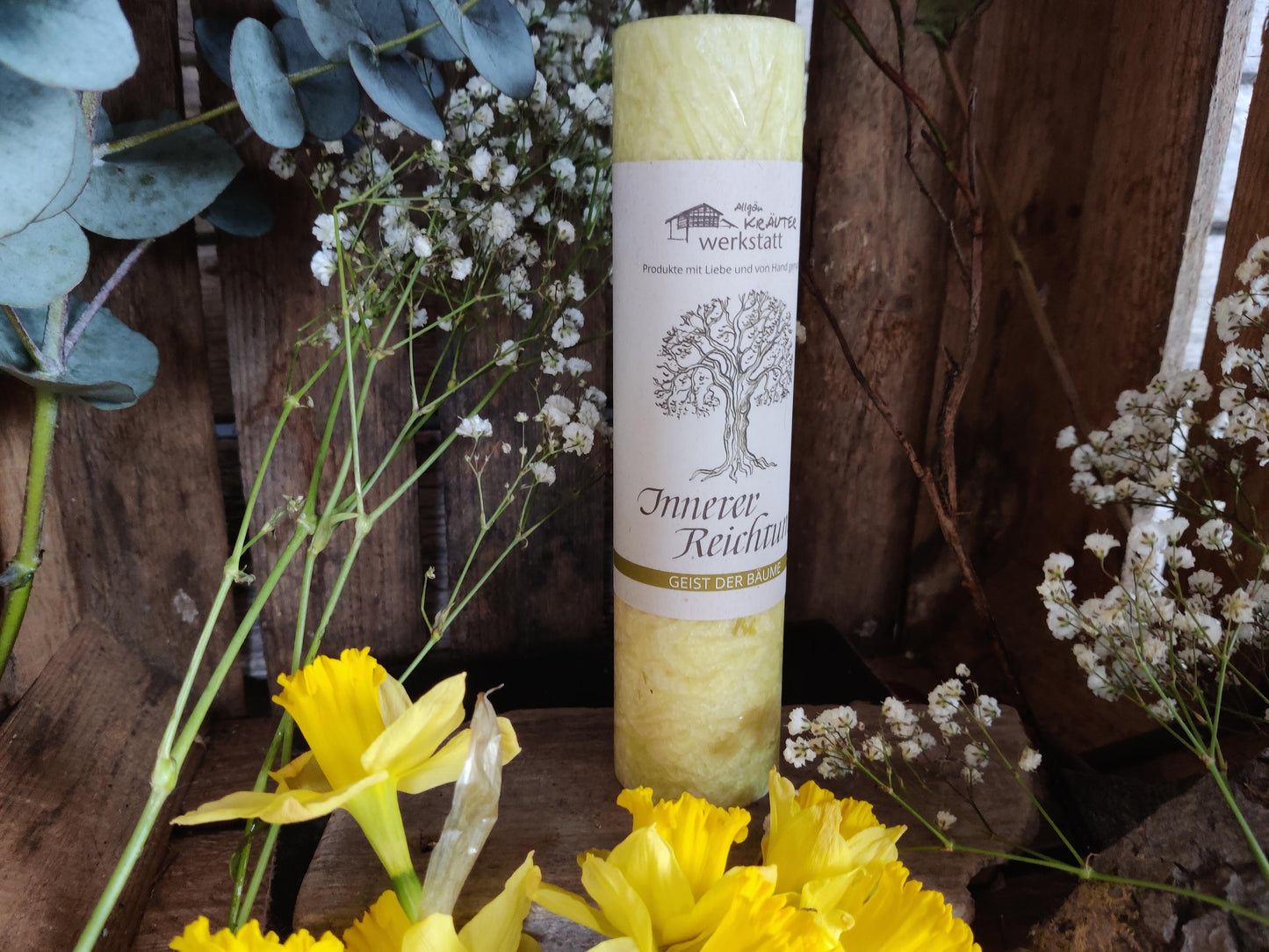 Geist der Bäume: INNERER REICHTUM - eine Allgäuer Heilkräuterkerze