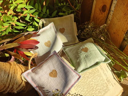 Duftsachet Lavendel oder Minze aus Leinen (10 × 10 cm)