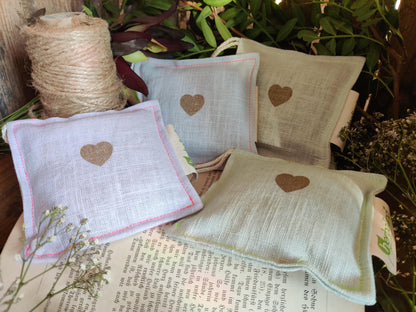Duftsachet Lavendel oder Minze aus Leinen (10 × 10 cm)