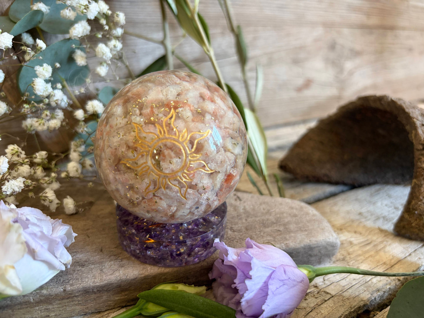 Orgonit-Kugelständer Amethyst – Formschöner Halter für deine Edelsteinkugeln