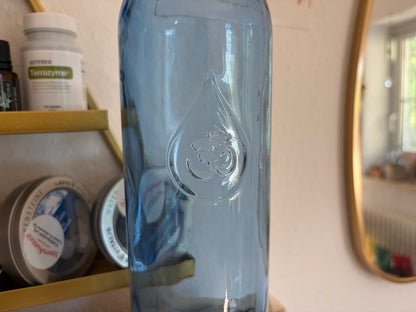 Wasserkaraffe „Om“ – Harmonie trifft pure Energie