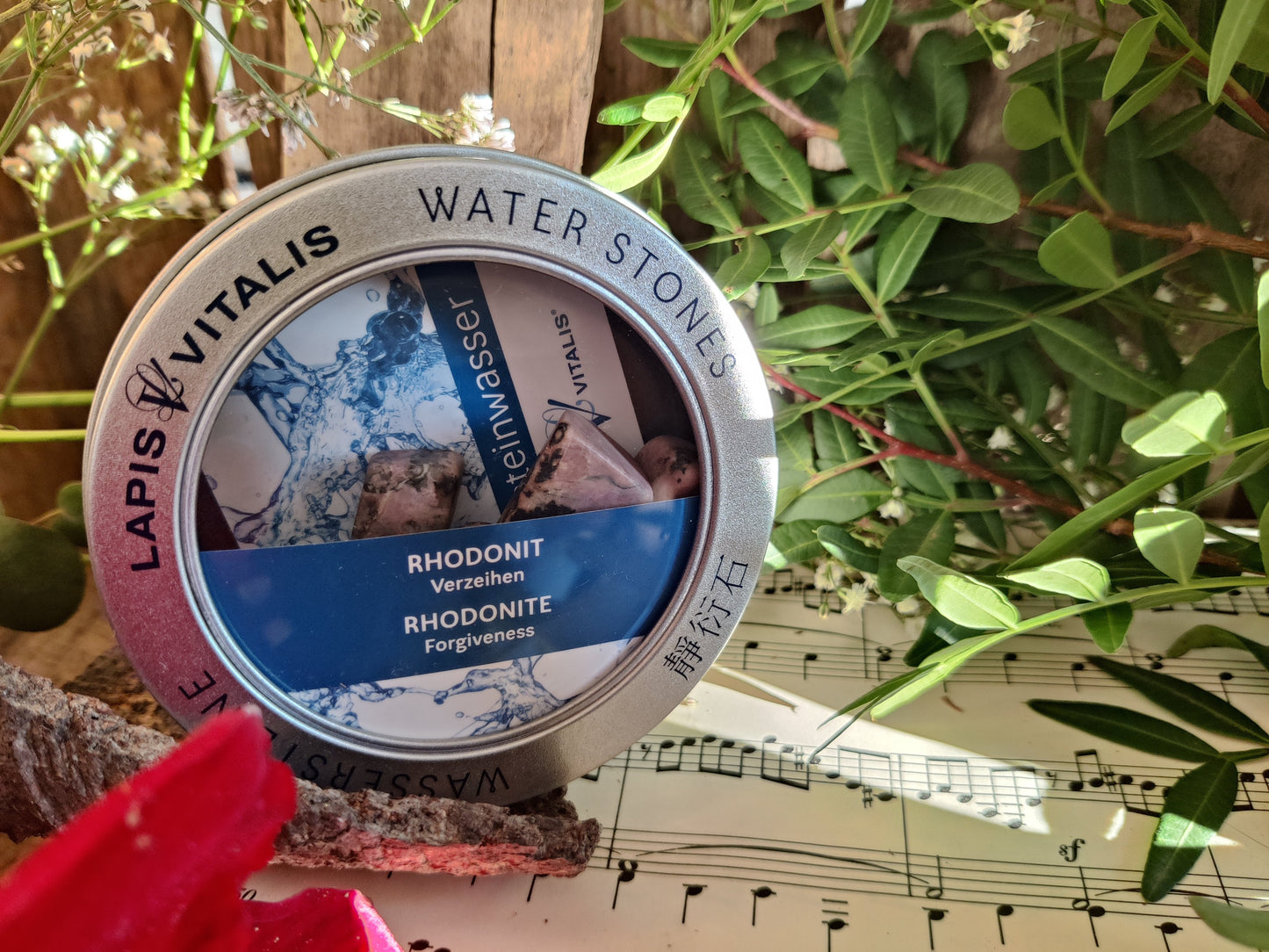 Edelsteinwasser I Wassersteine: Rhodonit - Verzeihen, Herzenswärme und innere Ruhe